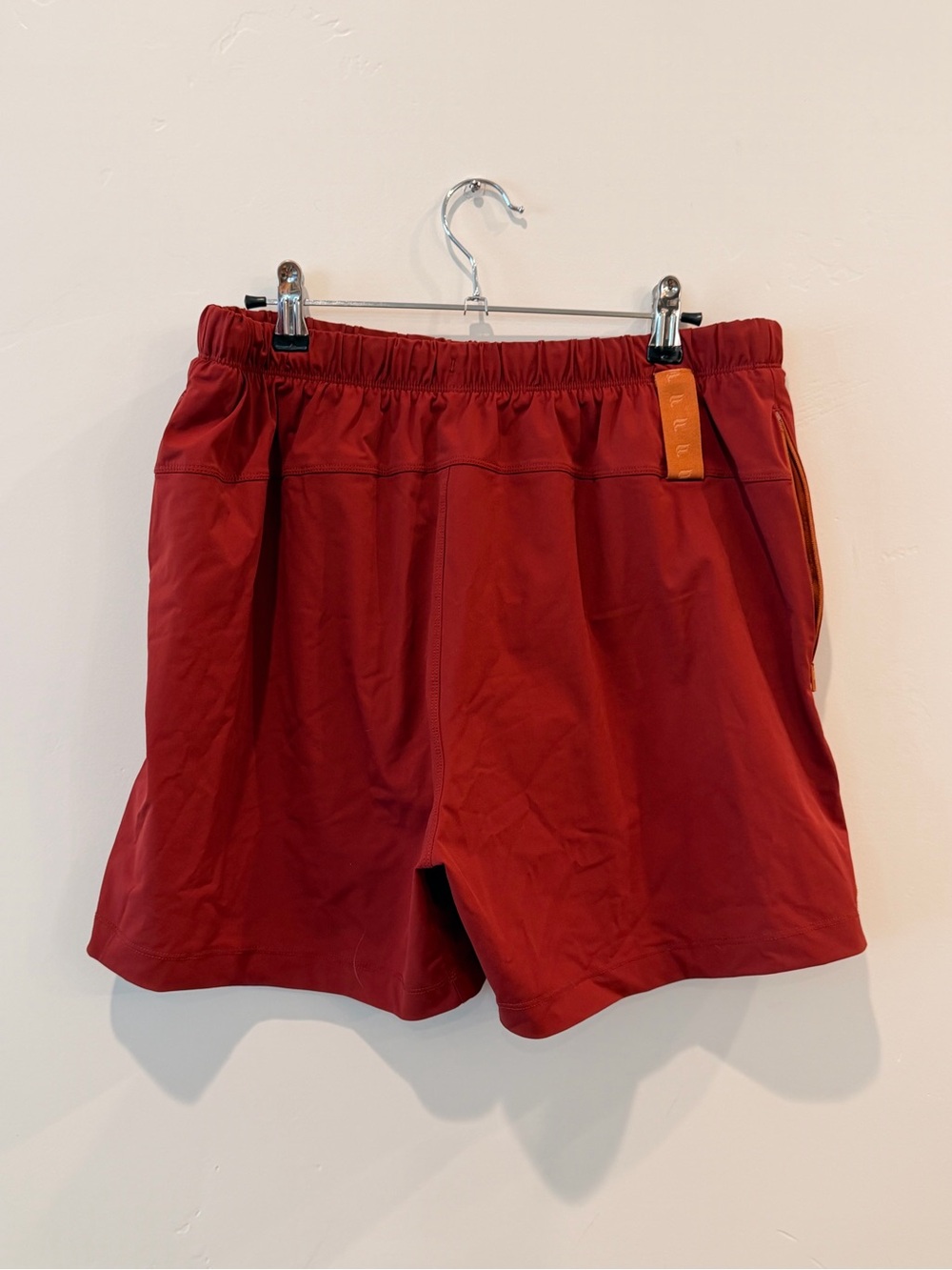 Fabletics Men's The One Short (Lined) 5in - Picture 2 of 3